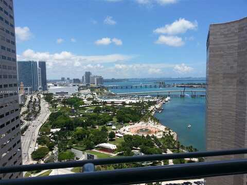 325 S Biscayne Blvd, Miami, FL 33131