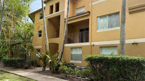 771 N Pine Island Rd, Plantation, FL 33324