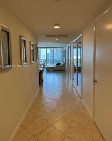 1850 S Ocean Dr, Hallandale Beach, FL 33009