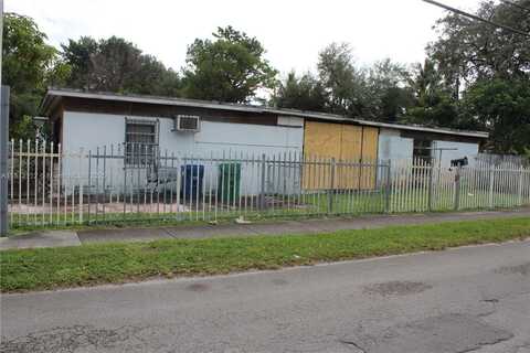 2040 NW 97th St, Miami, FL 33147