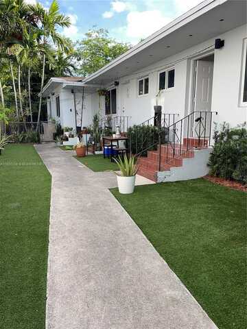 560 NE 67th St, Miami, FL 33138
