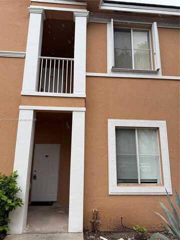 7070 NW 177th St, Hialeah, FL 33015
