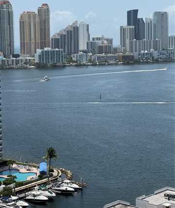3400 NE 192nd St, Aventura, FL 33180