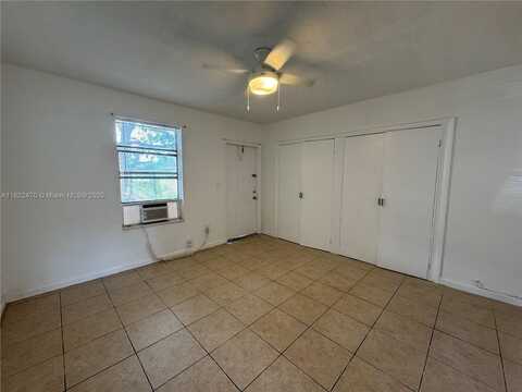 19121 NE 25th Ave, Miami, FL 33180