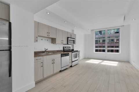 111 E Flagler St, Miami, FL 33131