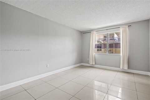 301 NW 177th St, Miami Gardens, FL 33169