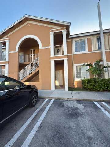 17720 NW 73rd Ave, Hialeah, FL 33015