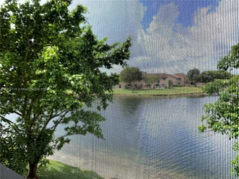 3711 NW 95th Ter, Sunrise, FL 33351