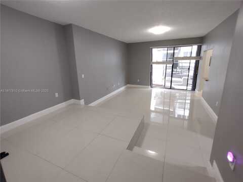 6061 Collins Ave, Miami Beach, FL 33140