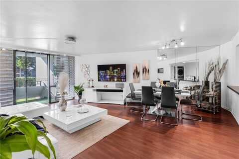 13953 Kendale Lakes Cir, Miami, FL 33183