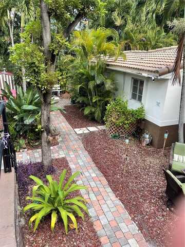 1857 Buchanan St, Hollywood, FL 33020