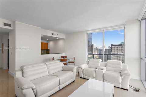 1060 Brickell Ave, Miami, FL 33131