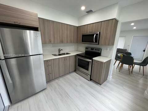 1910 Thomas St, Hollywood, FL 33020