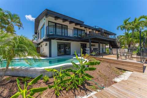 516 NE 6th Ave, Deerfield Beach, FL 33441