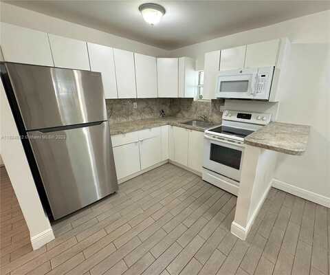 1030 NW 32nd St, Miami, FL 33127