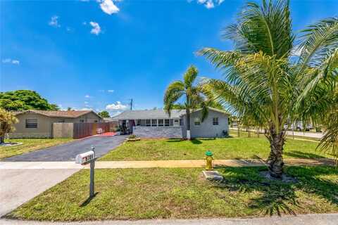 6701 NW 6th St, Margate, FL 33063