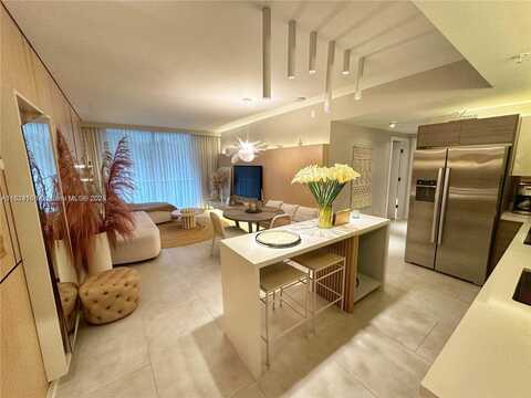 1010 SW 2nd Ave, Miami, FL 33130