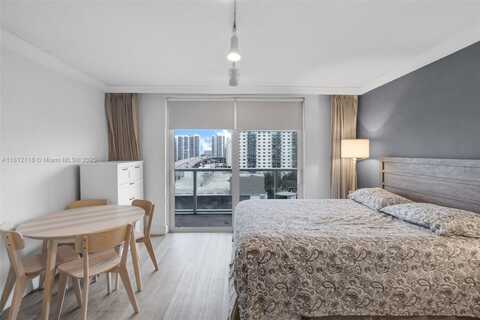 19201 Collins Ave, Sunny Isles Beach, FL 33160