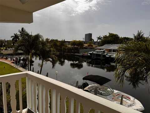 470 Paradise Isle Blvd, Hallandale Beach, FL 33009