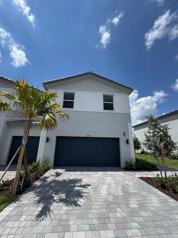 18418 SW 2nd St, Pembroke Pines, FL 33029