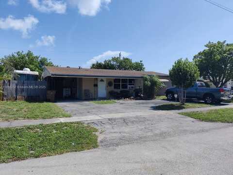 401 SE 4th St, Deerfield Beach, FL 33441