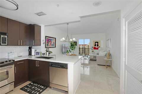10 Aragon Ave, Coral Gables, FL 33134