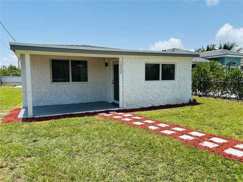 12220 SW 216th St, Miami, FL 33170
