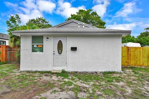 127 NE 8th St, Pompano Beach, FL 33060