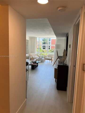 210 172nd St, Sunny Isles Beach, FL 33160