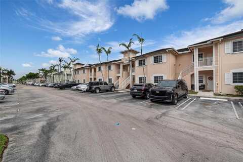 2741 NE 4th St, Homestead, FL 33033