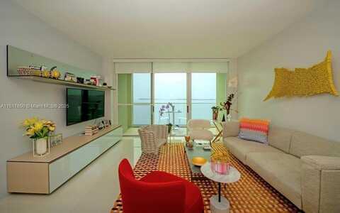 800 Claughton Island Dr, Miami, FL 33131
