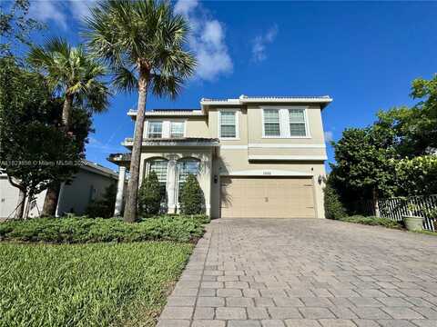 1595 Pongam Ter, Hollywood, FL 33021