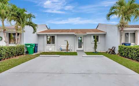 5651 SW 139th Pl, Miami, FL 33183