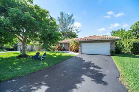 10842 NW 15th St, Coral Springs, FL 33071