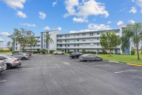 7608 NW 18th St, Margate, FL 33063