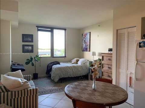 2630 SW 28th St, Miami, FL 33133