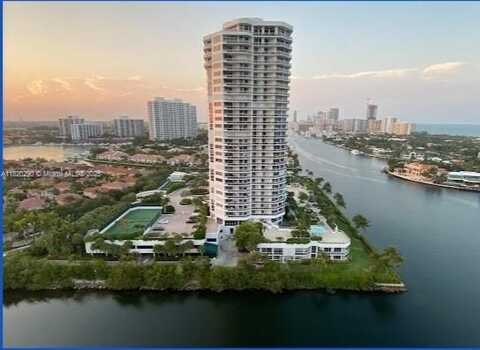 20505 E Country Club Dr, Aventura, FL 33180