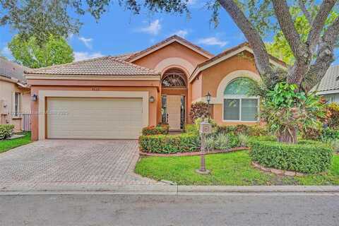 5025 NW 95th Dr, Coral Springs, FL 33076