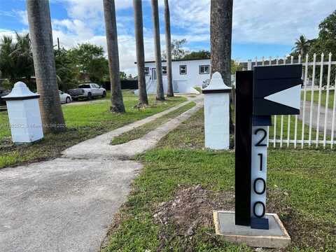 2100 NW 107th St, Miami, FL 33167