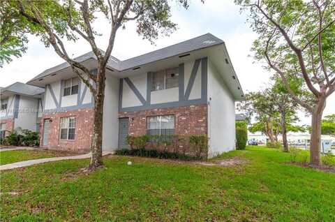 7503 Kimberly Blvd, North Lauderdale, FL 33068