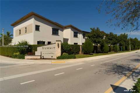 10435 NW 79th Ter, Doral, FL 33178