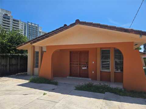 2988 SW 21st Ter, Miami, FL 33145