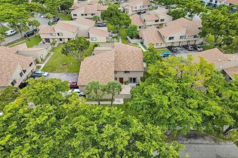 5613 NW 21st St, Lauderhill, FL 33313