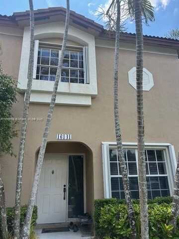 16141 Emerald Cove Rd, Weston, FL 33331