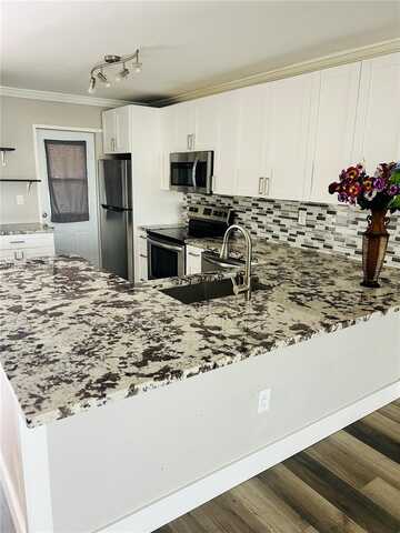 1850 NE 169th St, North Miami Beach, FL 33162