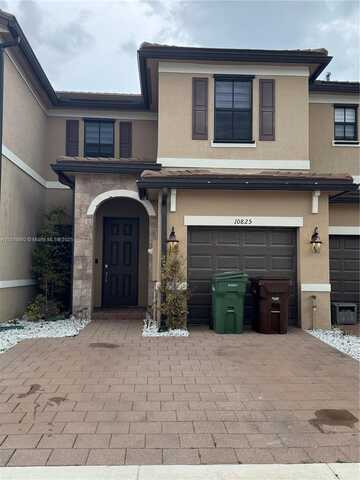 10825 W 33rd Way, Hialeah, FL 33018