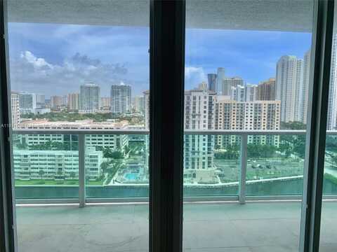 100 Bayview Dr, Sunny Isles Beach, FL 33160