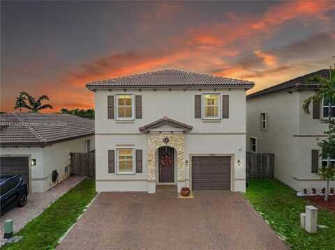 2389 NE 4th St, Homestead, FL 33033