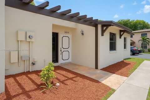 6822 SW 39th St, Miramar, FL 33023