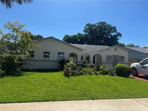 22115 SW 58th Ave, Boca Raton, FL 33428
